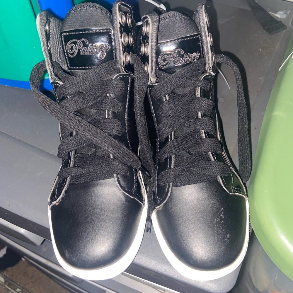 Pastry Black and White Lace-Up Sneakers